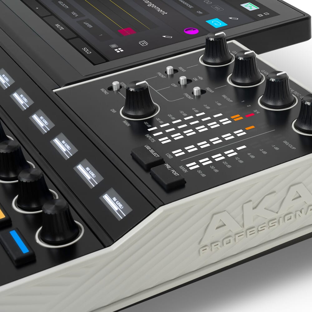Akai MPC XL - The Disc DJ Store